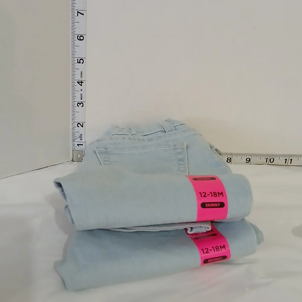 THE CHILDREN'S‎ PLACE SKY WASH GIRLS JEANS BUNDLE 12-18 MONTHS SET OF TWO